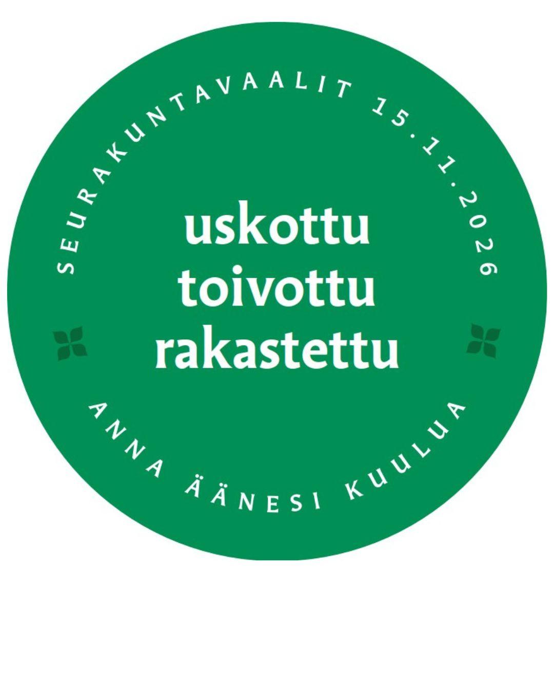 vihreä pallo, jossa seurakuntavaalien 2026 päivämäärä ja slogan.